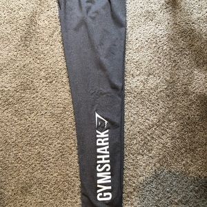 COPY - Gym shark leggings